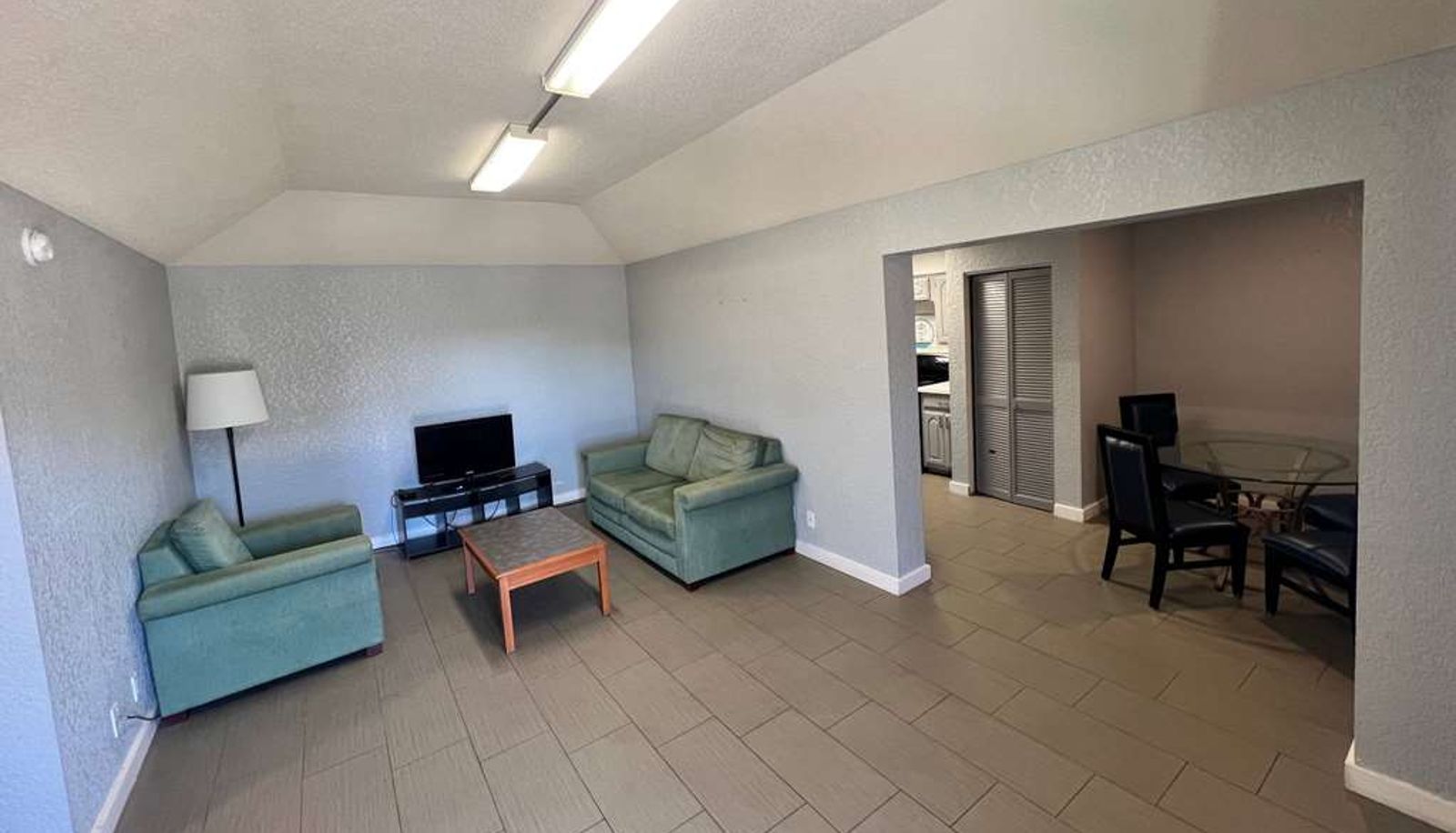 Zimmer - Days Inn by Wyndham Sulphur West