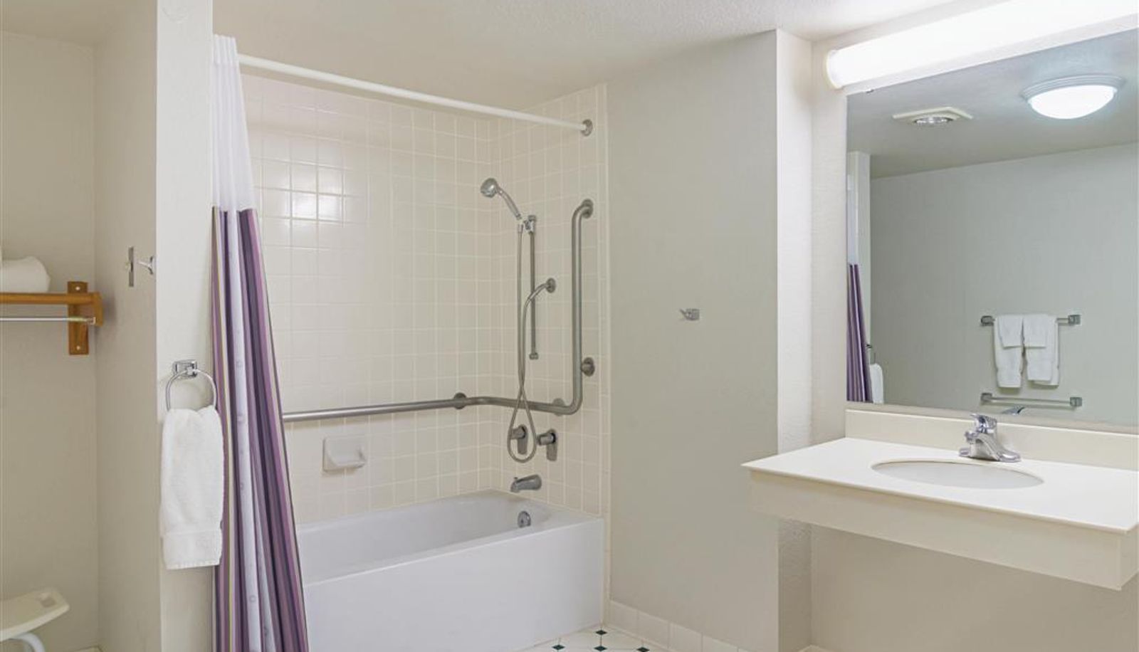 Zimmer - La Quinta Inn by Wyndham Denver Northglenn