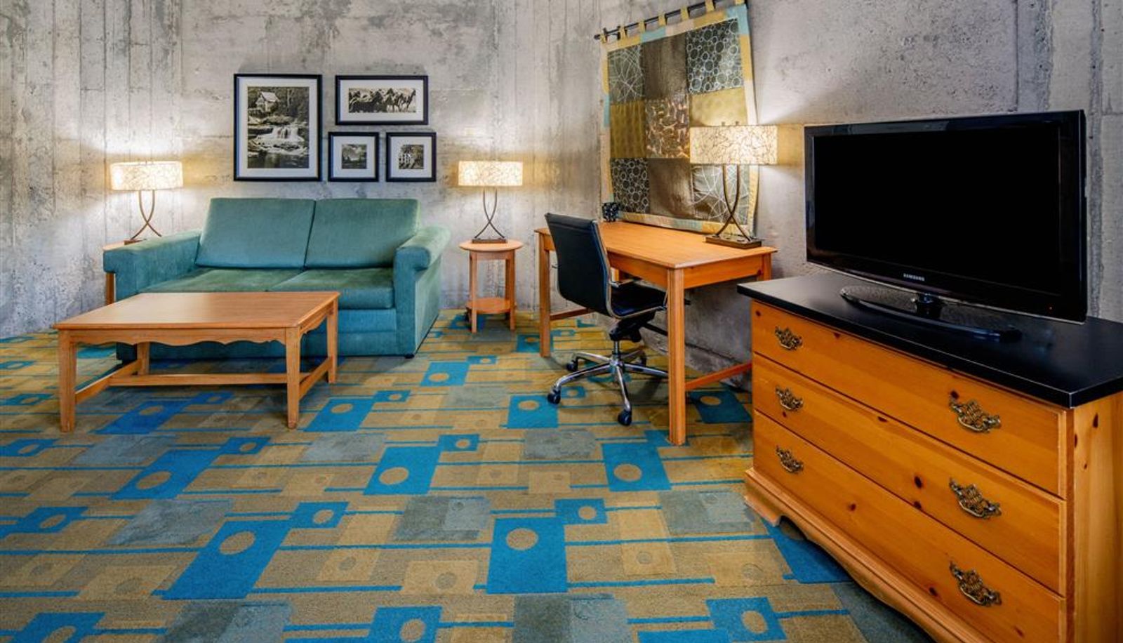 Zimmer - La Quinta Inn & Suites by Wyndham Irvine Spectrum