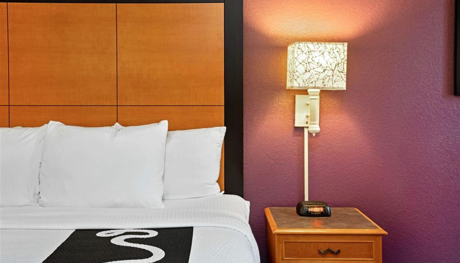 Zimmer - La Quinta Inn & Suites by Wyndham Tacoma - Seattle