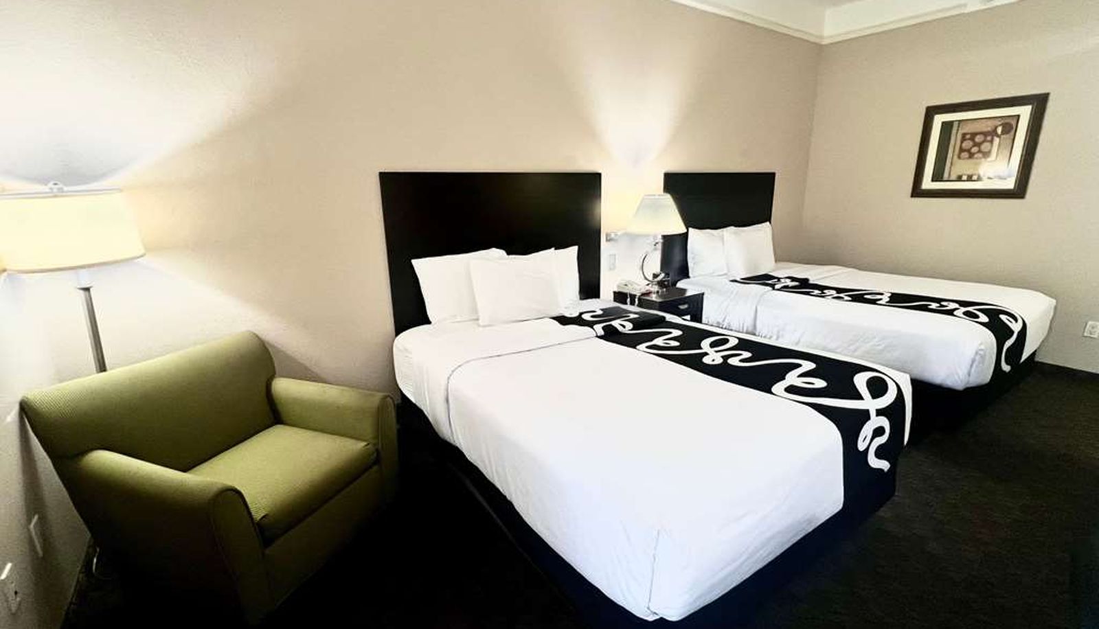 Zimmer - La Quinta Inn & Suites by Wyndham Pharr RGV Medical Center