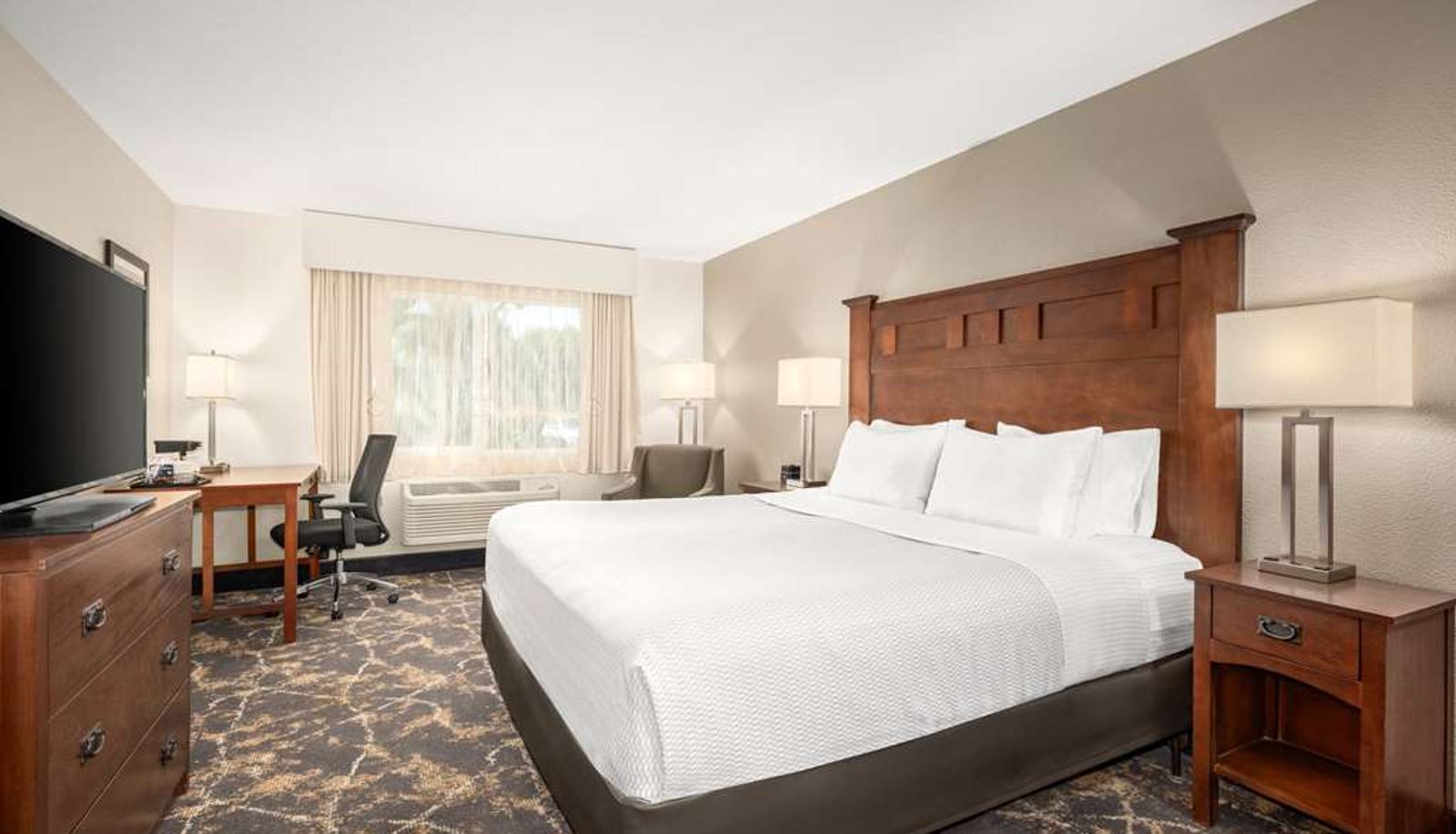 Zimmer - La Quinta Inn & Suites by Wyndham Grants Pass