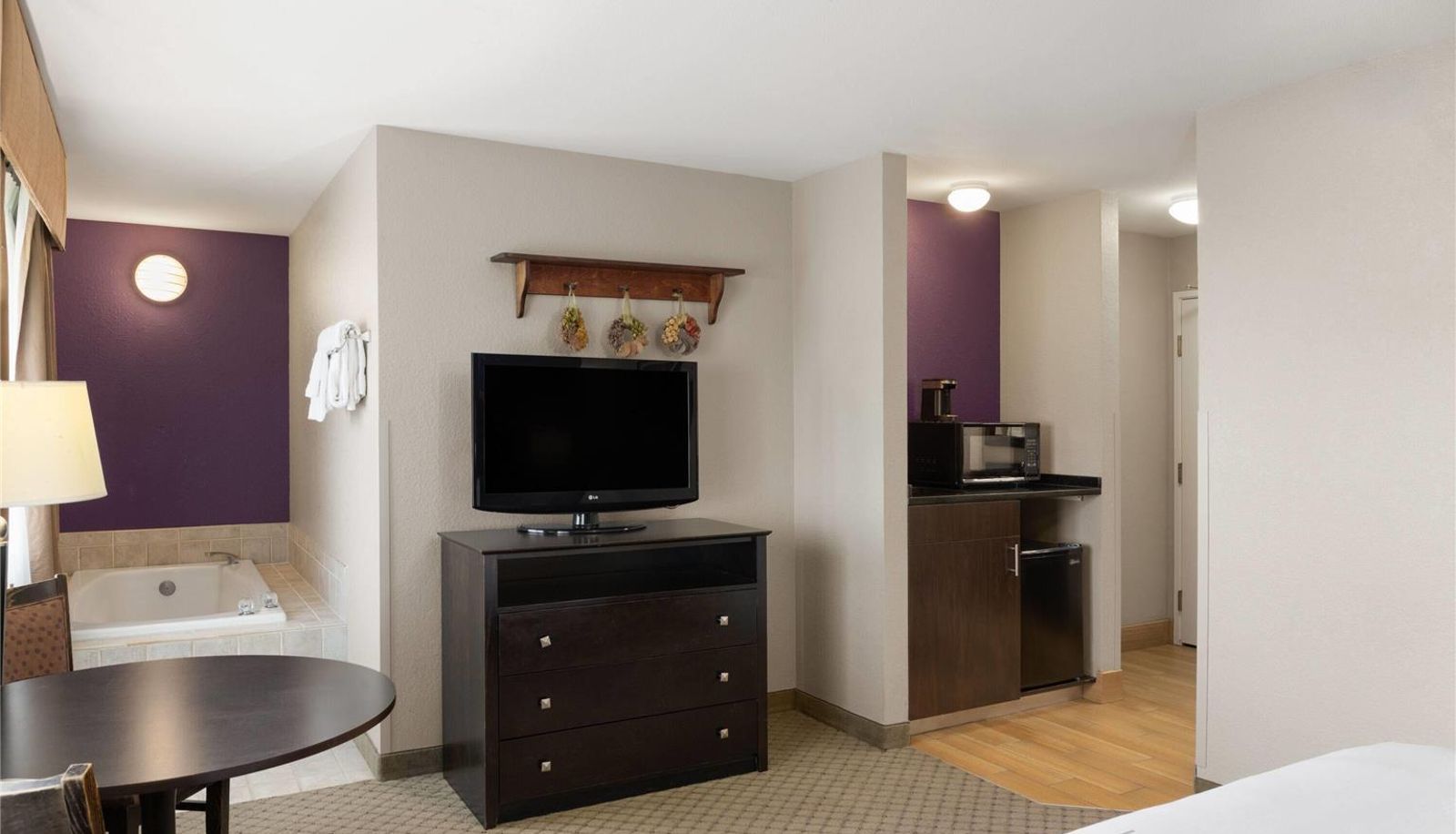 Suite - La Quinta Inn & Suites by Wyndham Spokane Valley
