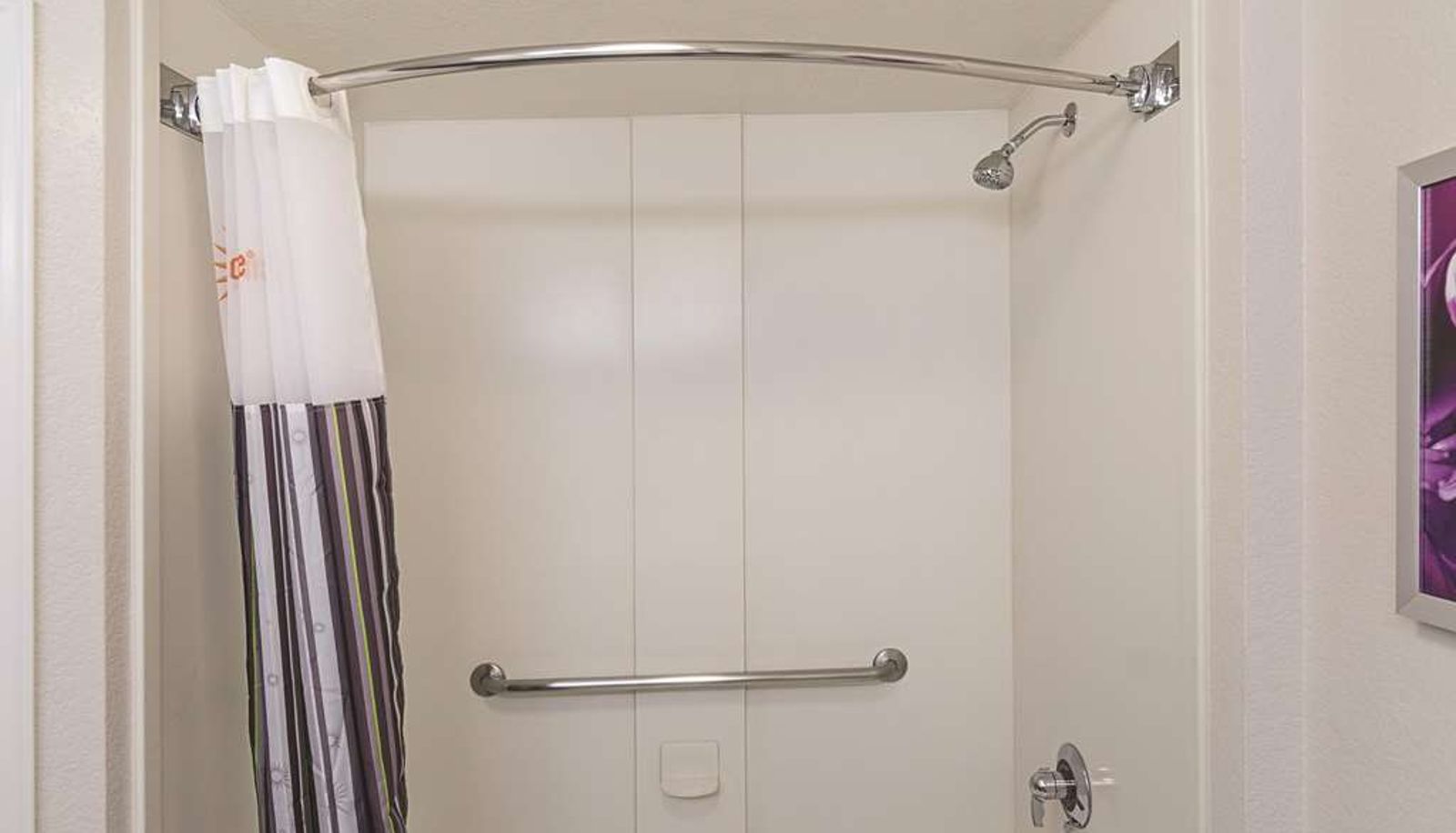 Zimmer - La Quinta Inn & Suites by Wyndham Univ Area Chapel Hill