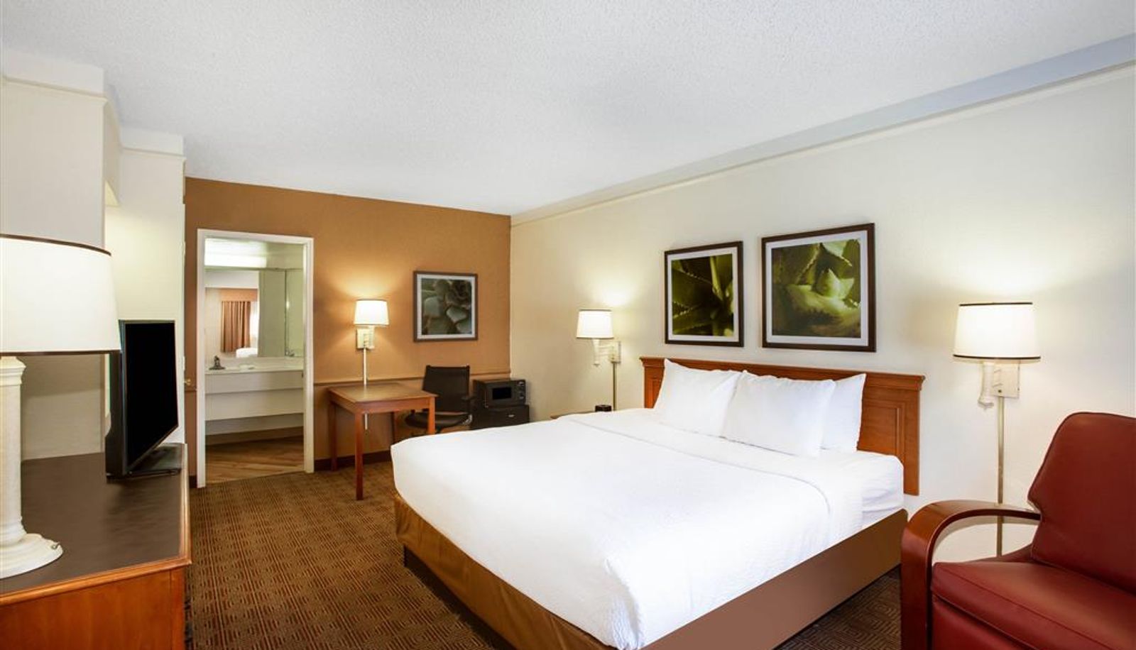 Room - La Quinta Inn by Wyndham Austin Capitol / Downtown