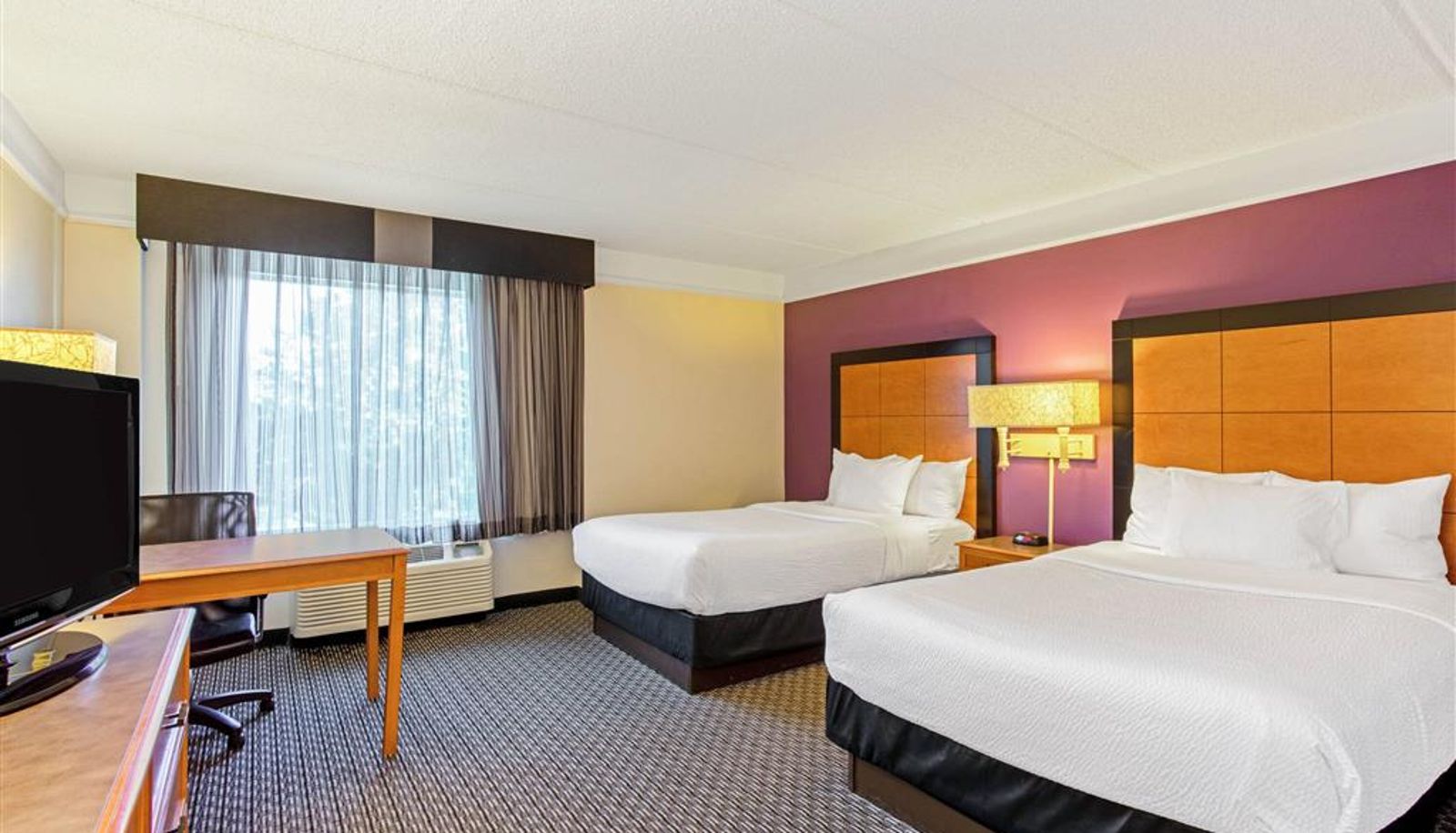Zimmer - La Quinta Inn & Suites by Wyndham Orlando I Drive/Conv Ctr