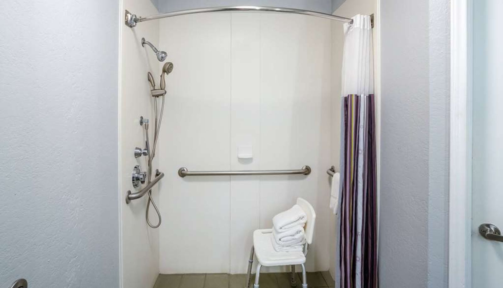 Zimmer - La Quinta Inn & Suites by Wyndham Birmingham Hoover