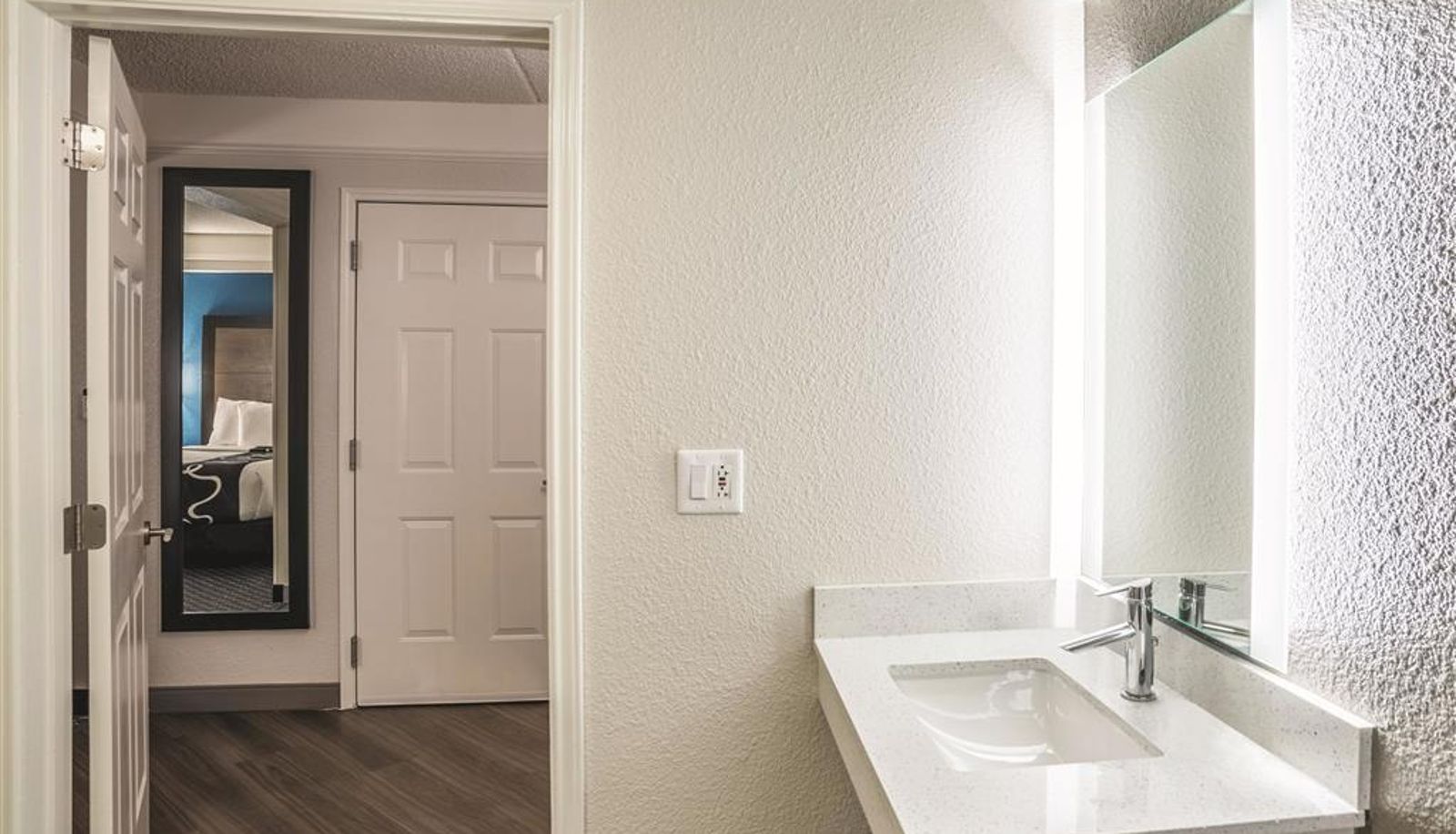 Zimmer - La Quinta Inn & Suites by Wyndham Phoenix Chandler