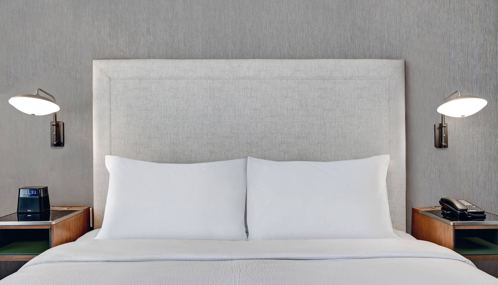 Zimmer - Courtyard by Marriott Manhattan Aggieville