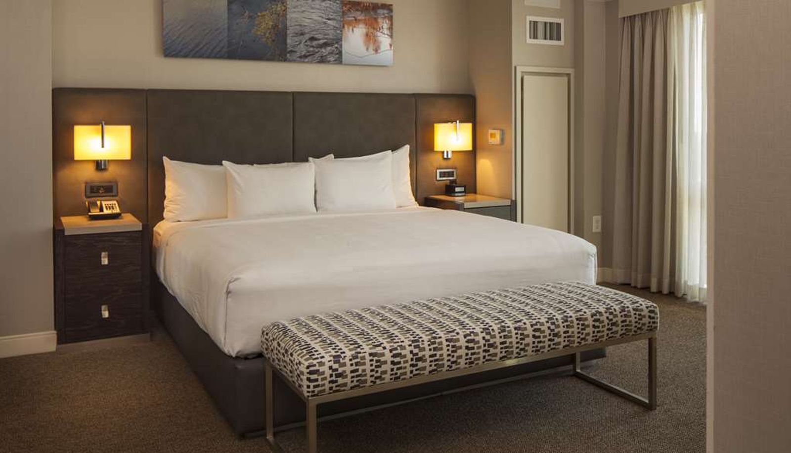 Suite - Hyatt Regency Sacramento
