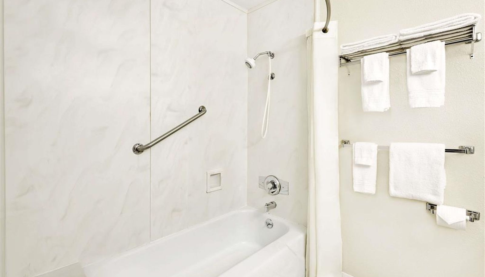 Zimmer - Travelodge by Wyndham Chambersburg