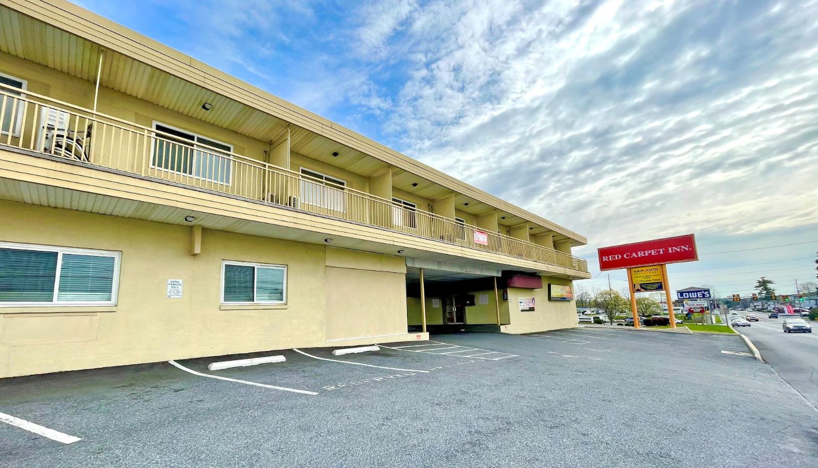Info - Red Carpet Inn Lancaster PA Amish Country
