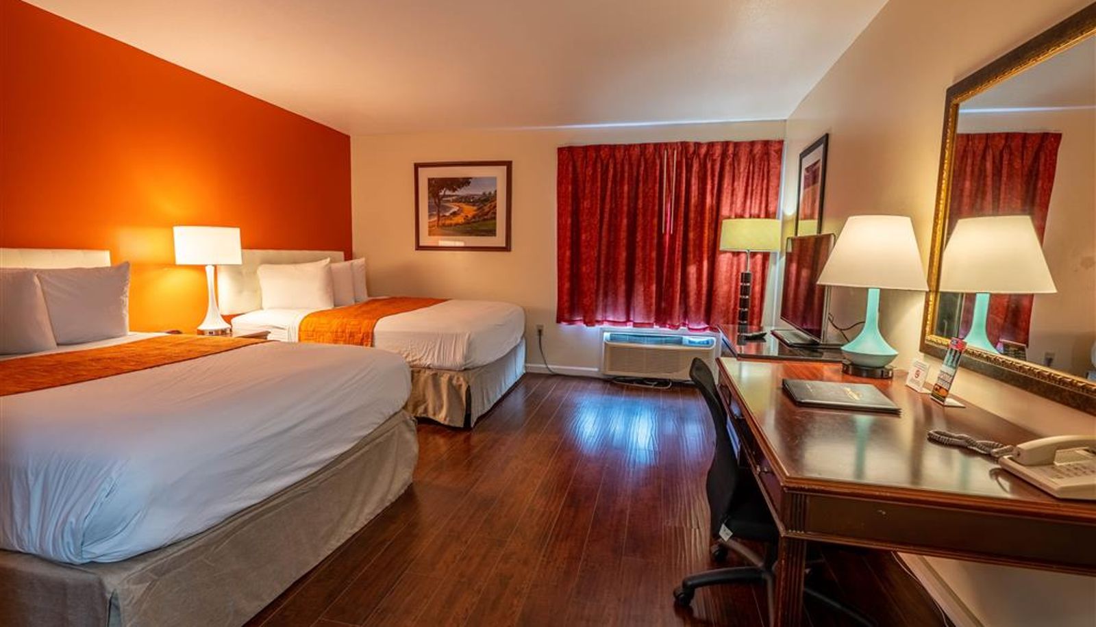 Chambre - Howard Johnson by Wyndham Buena Park