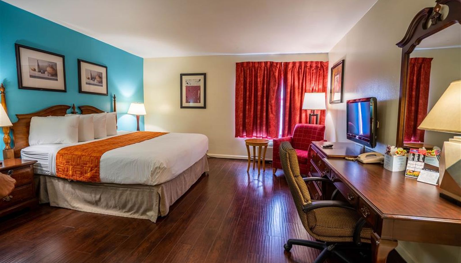 Zimmer - Howard Johnson by Wyndham Buena Park