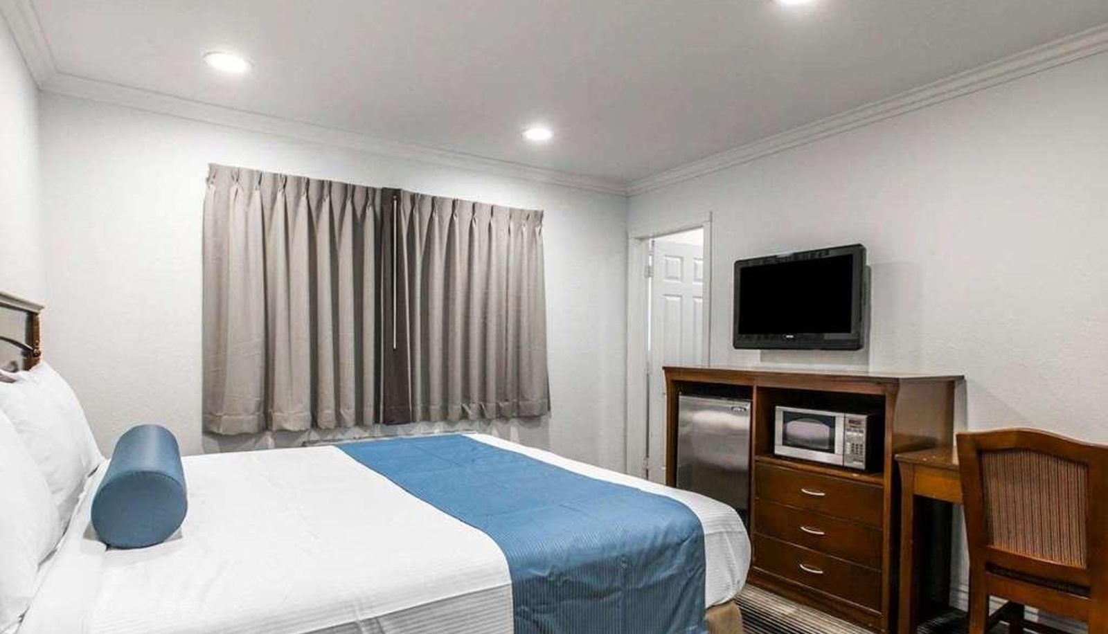 Pokój standardowy (dwuosobowy) - Rodeway Inn and Suites Pacific Coast Highway