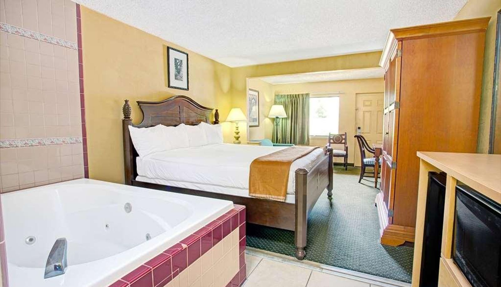 Standard room (double) - Travelodge Suites by Wyndham Kissimmee Orange
