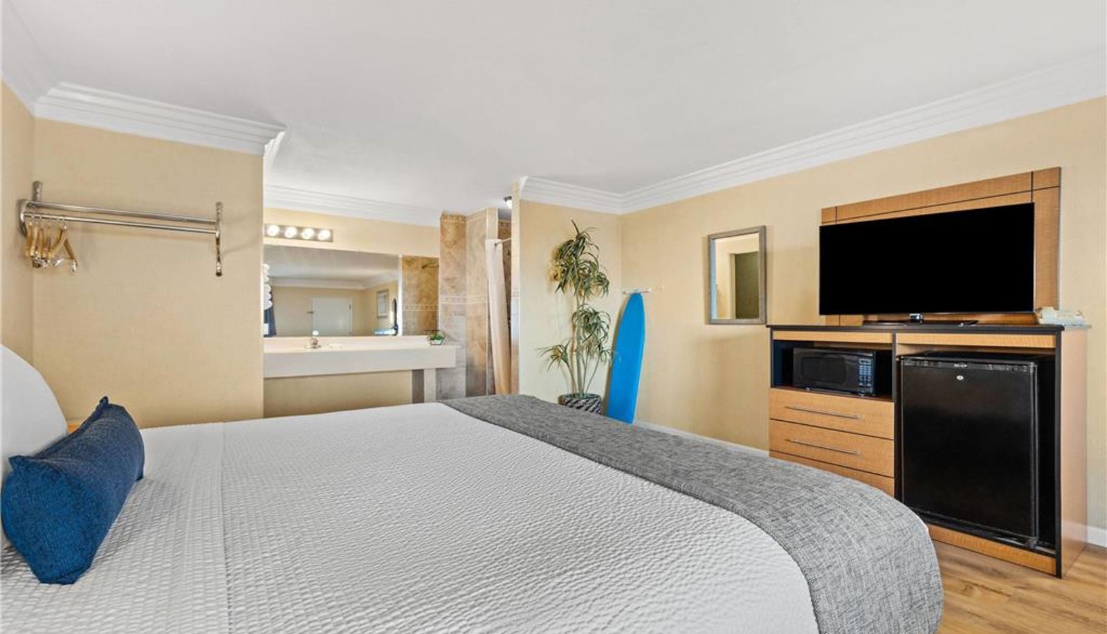 Room - Travelodge by Wyndham San Clemente Beach