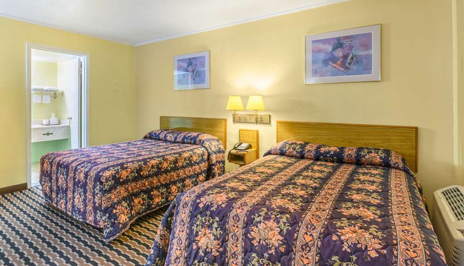 Room - RODEWAY INN METAIRIE
