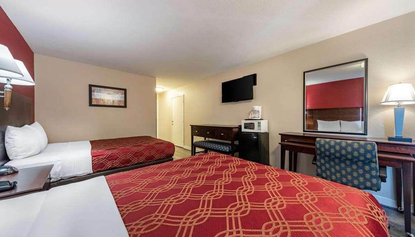 Quadruple room - Econo Lodge Bay Breeze