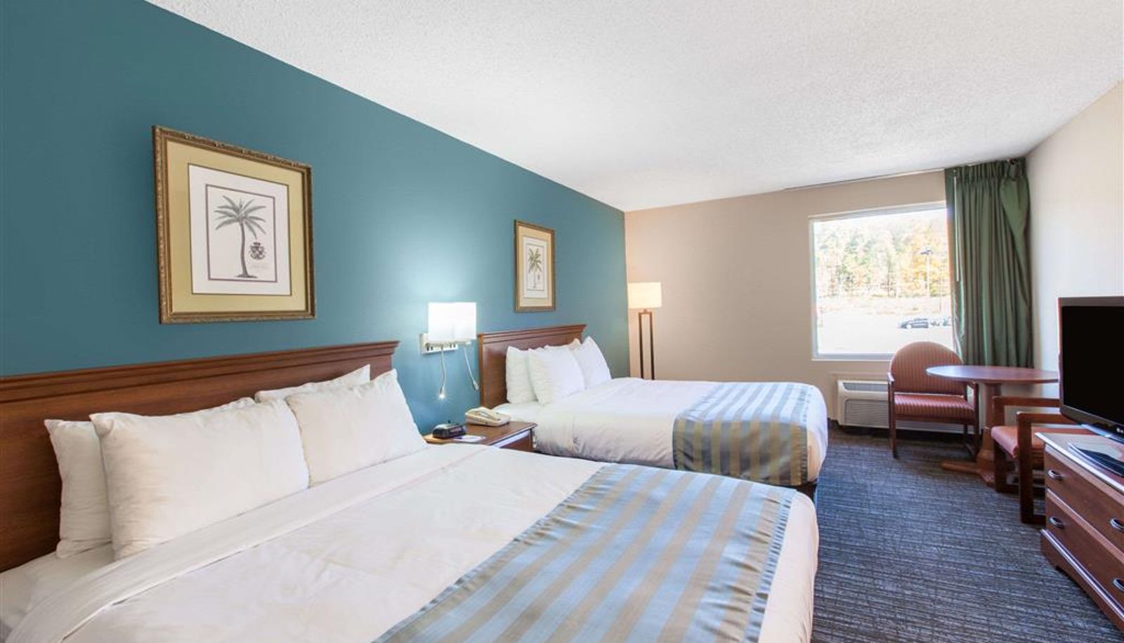 Room - Baymont by Wyndham Bartonsville Poconos
