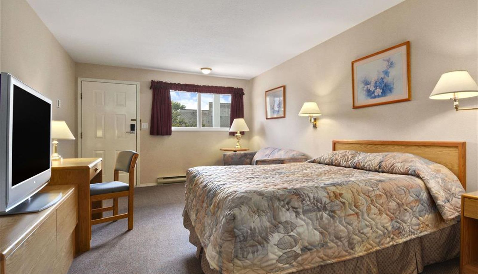 Zimmer - Travelodge by Wyndham Salmon Arm