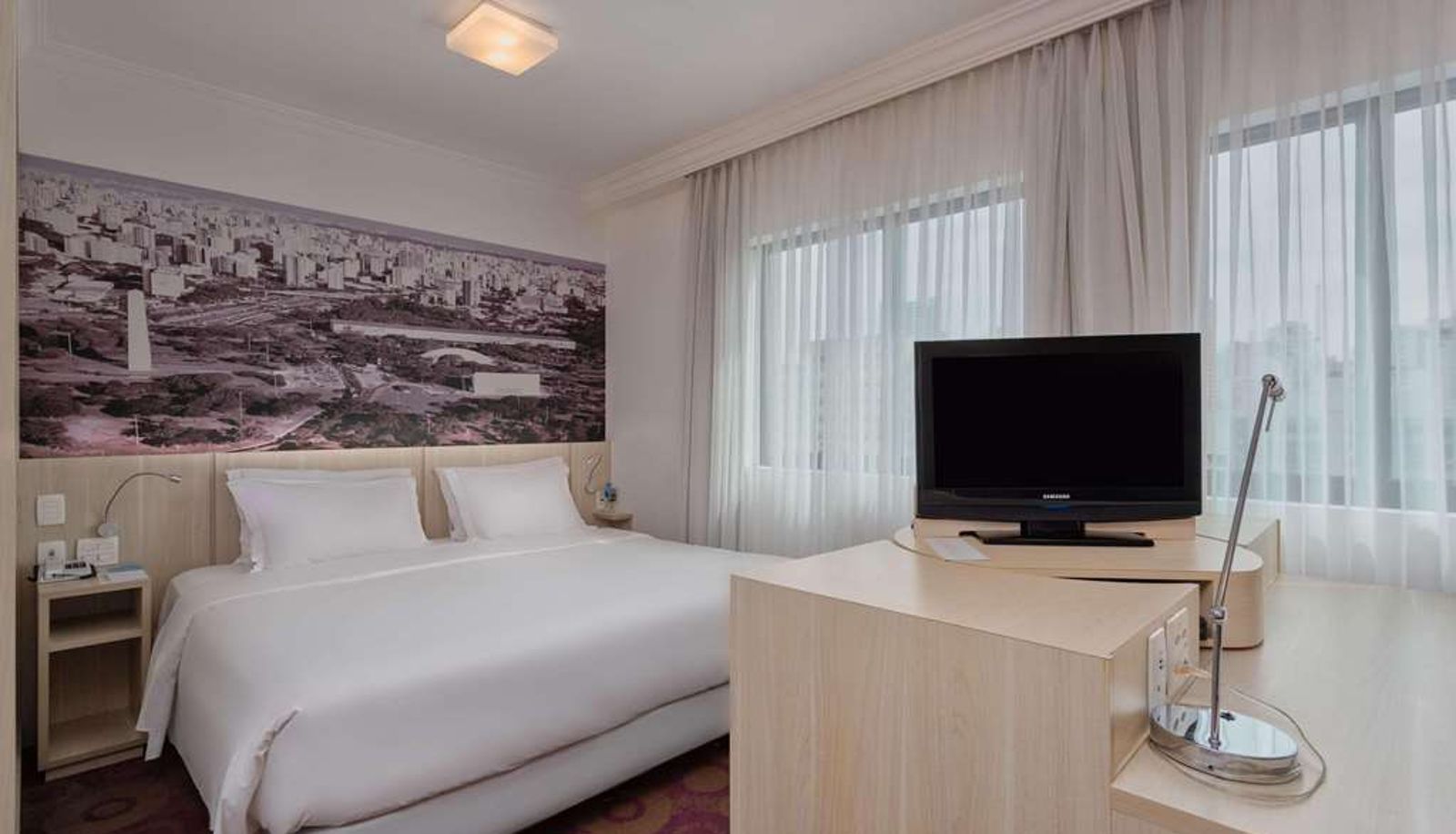 Camera - Radisson Hotel Oscar Freire