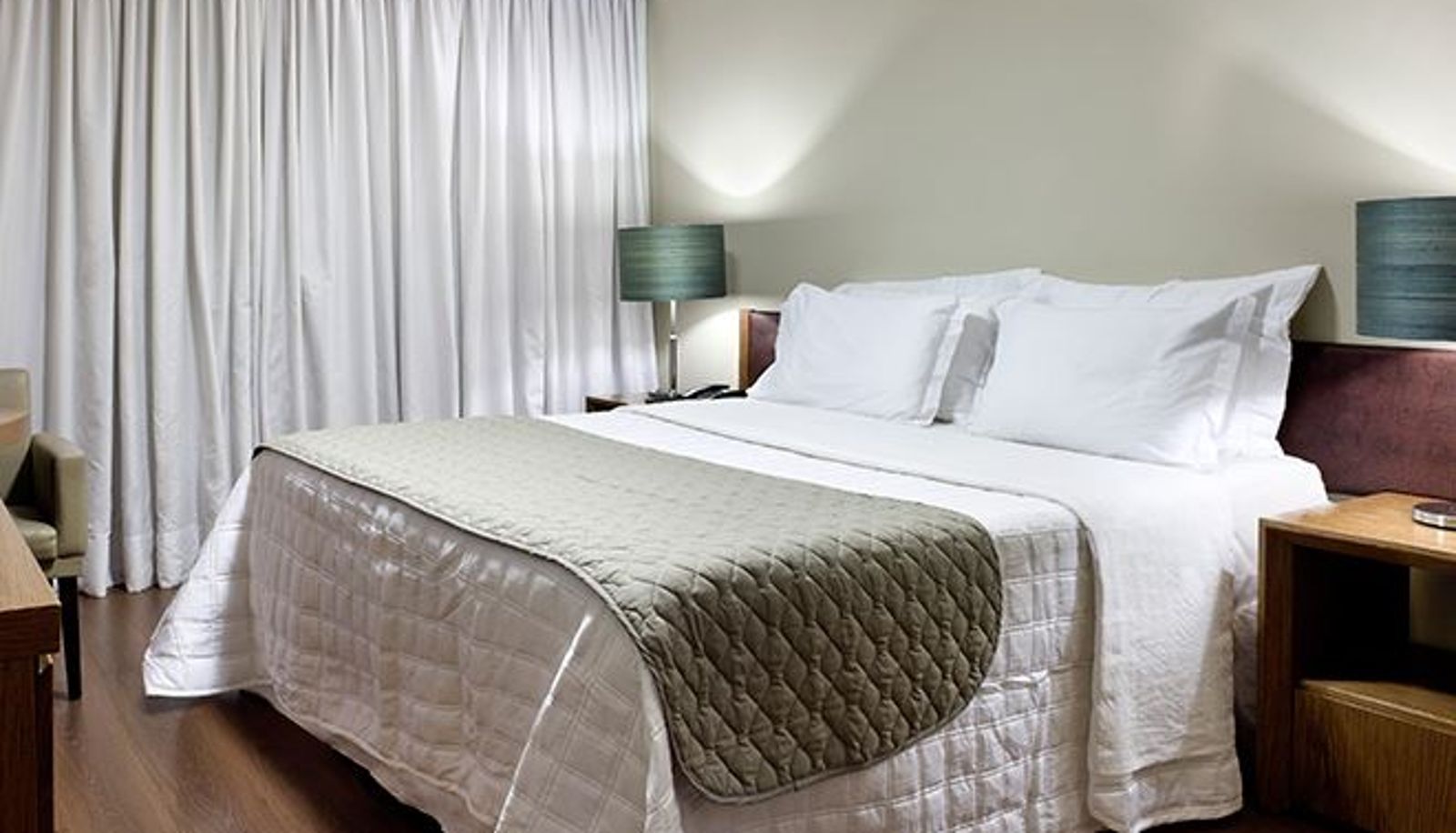 Camera - Sia Park Executive Hotel