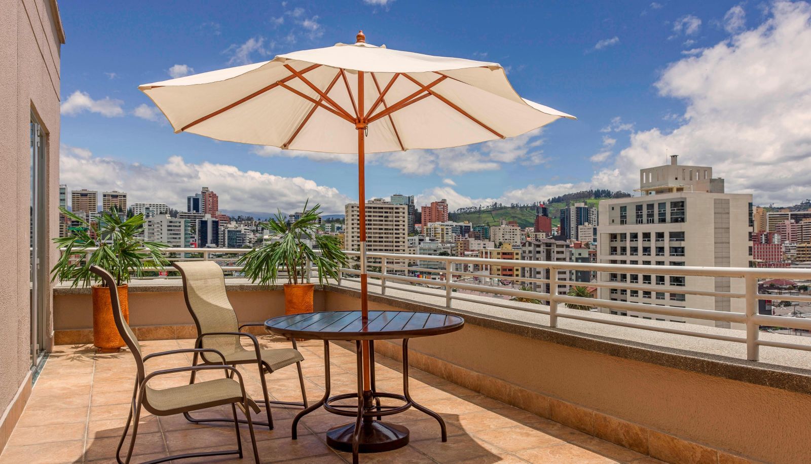 Habitación - JW Marriott Quito