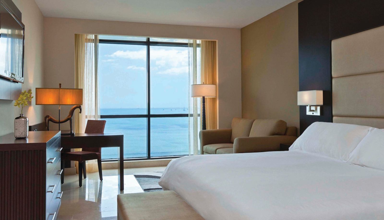 Kamer - InterContinental Hotels MIRAMAR PANAMA by IHG