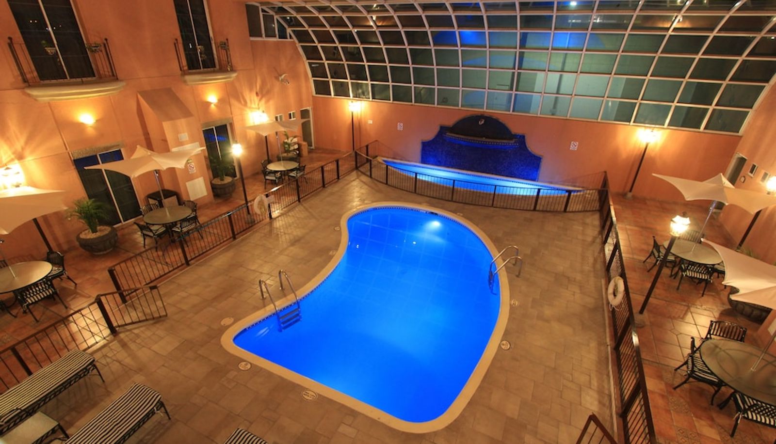 Pool - Holiday Inn Express SILAO-AEROPUERTO BAJIO by IHG