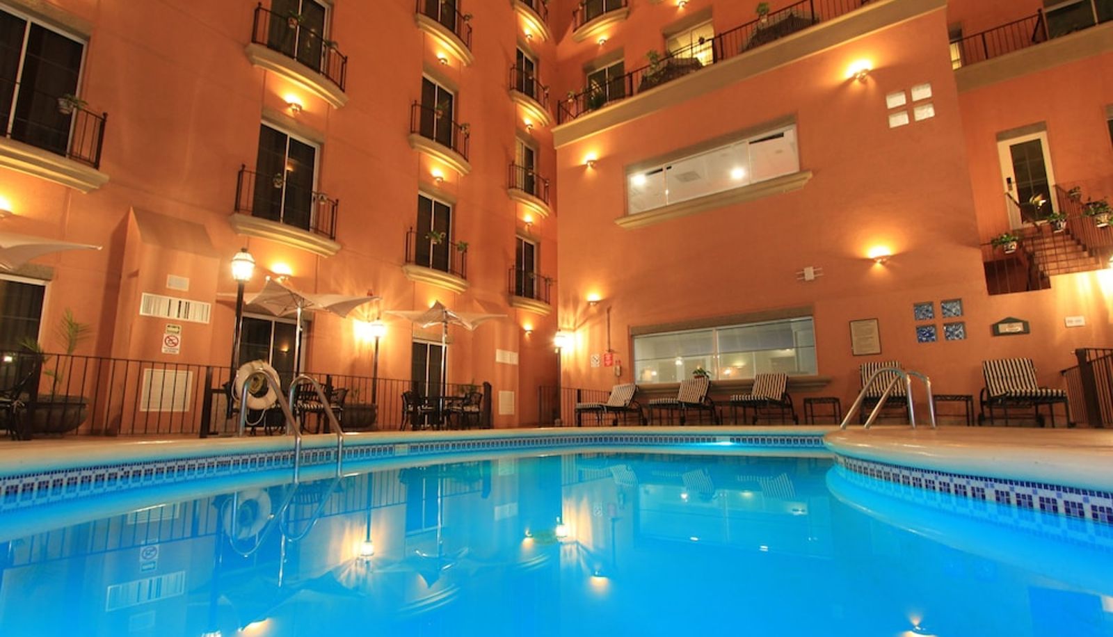 Pool - Holiday Inn Express SILAO-AEROPUERTO BAJIO by IHG