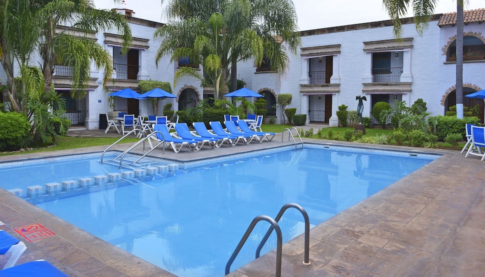 Pool - Holiday Inn Express MORELIA by IHG