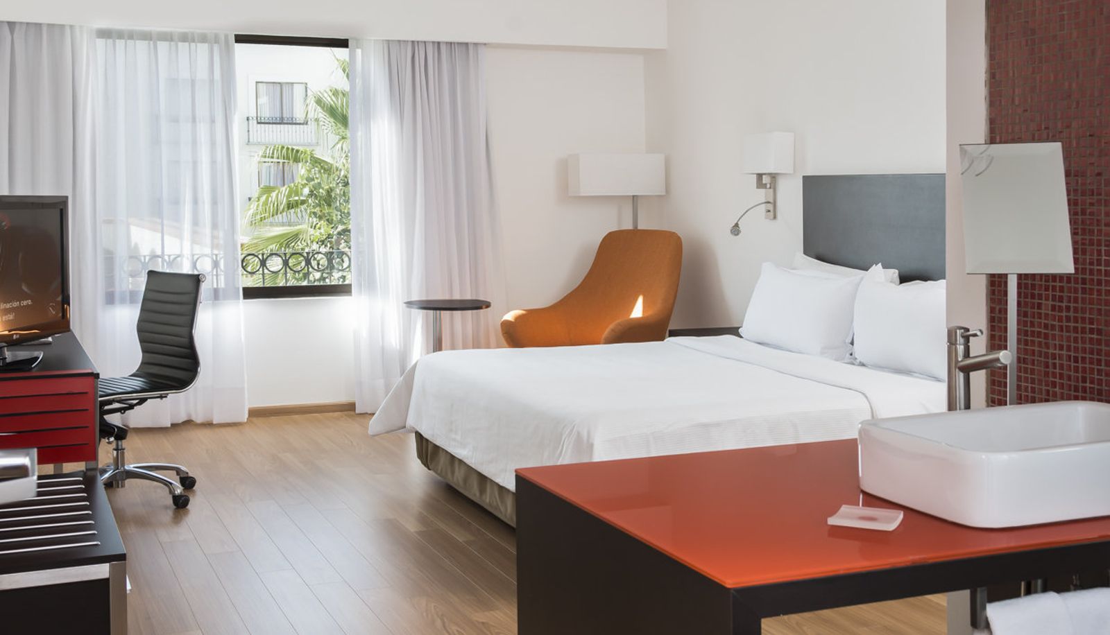 Room - Fiesta Inn Queretaro