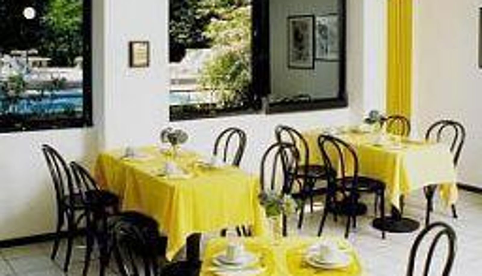 Restaurant - Metropolo Hotels Nanjing Liuhe Jinning Plaza happy port