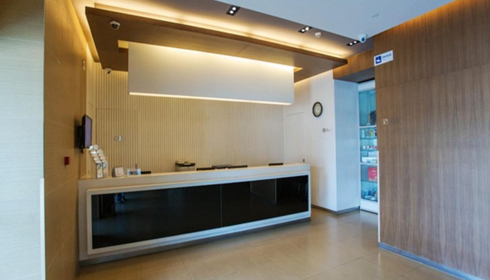 Lobby - Beijing  Tsinghua Jinjiang Inn – East Gate