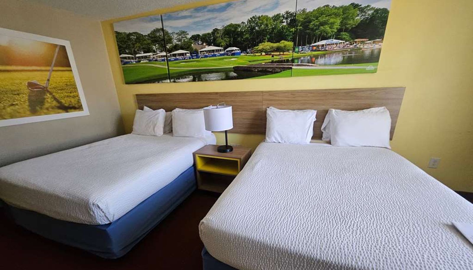 Zimmer - Days Inn by Wyndham Greensboro NC