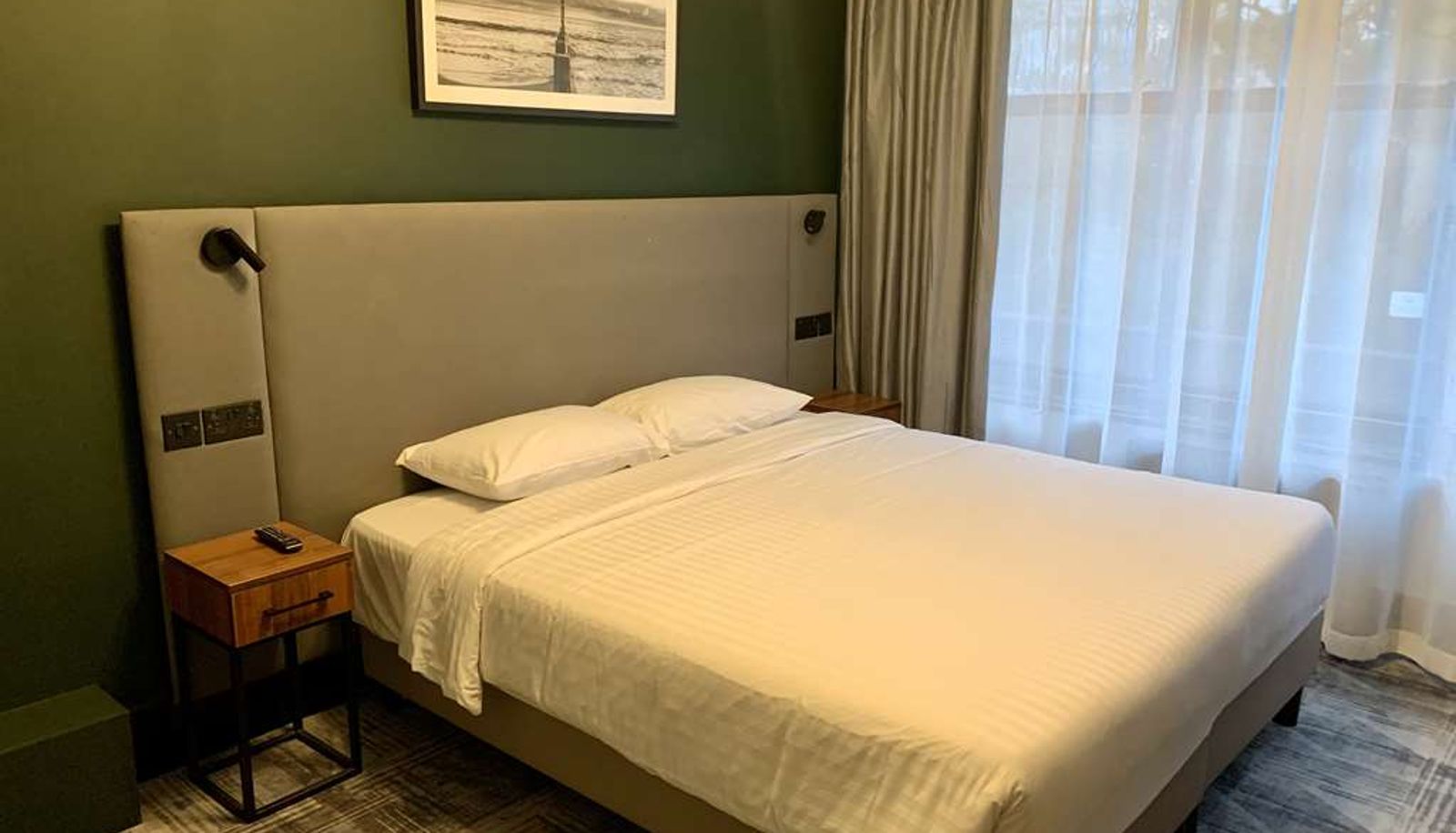 Camera - Park Inn by Radisson Bournemouth