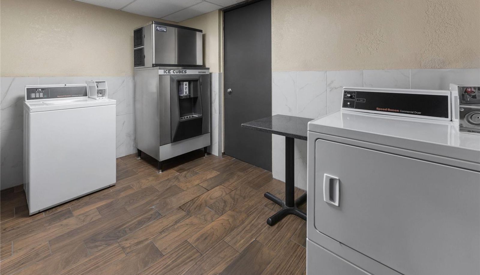 Innenbreich - Baymont by Wyndham Downtown Detroit
