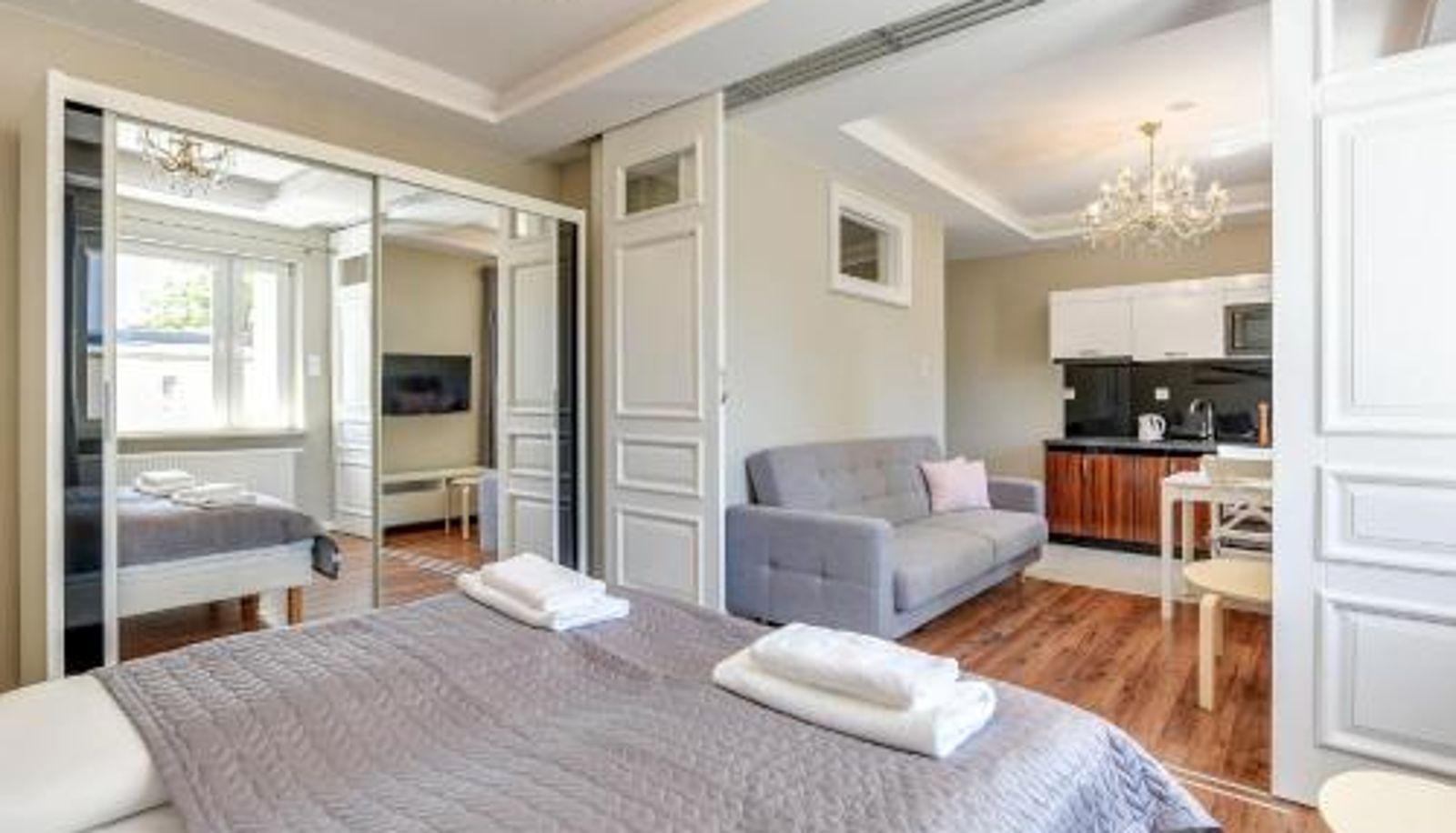 Appartement - Costa Brava - Ekonomiczne noclegi w Sopocie by Lion Apartments