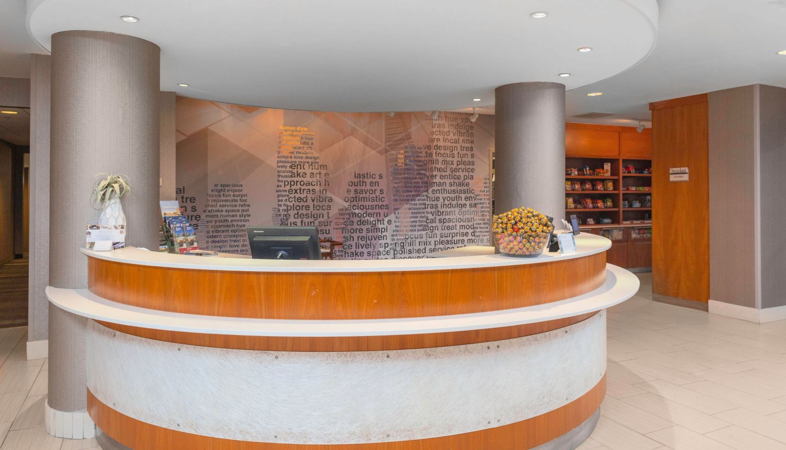 Hal - SpringHill Suites by Marriott Cincinnati North-Forest Park
