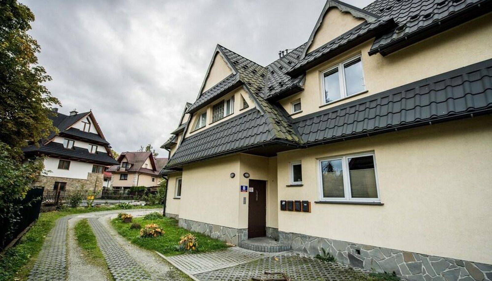 Zona exterior del hotel - Rentplanet Apartament Nowotarska