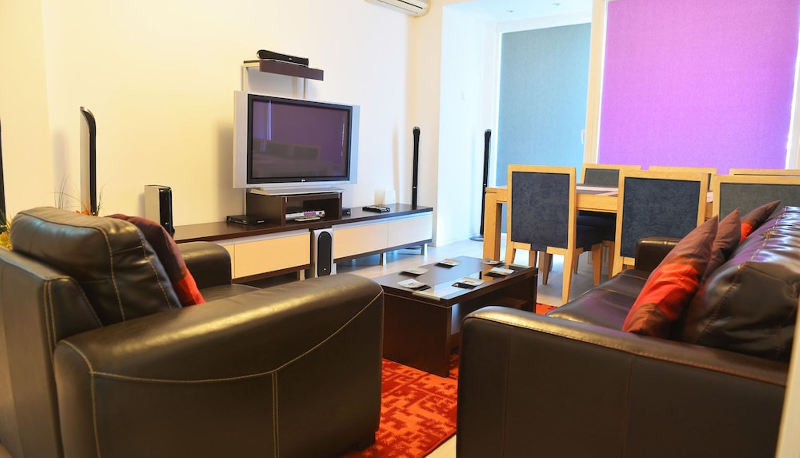 Info - Suitehome - Romana 6 - one Bedroom Apartment in the Heart of Bucharest