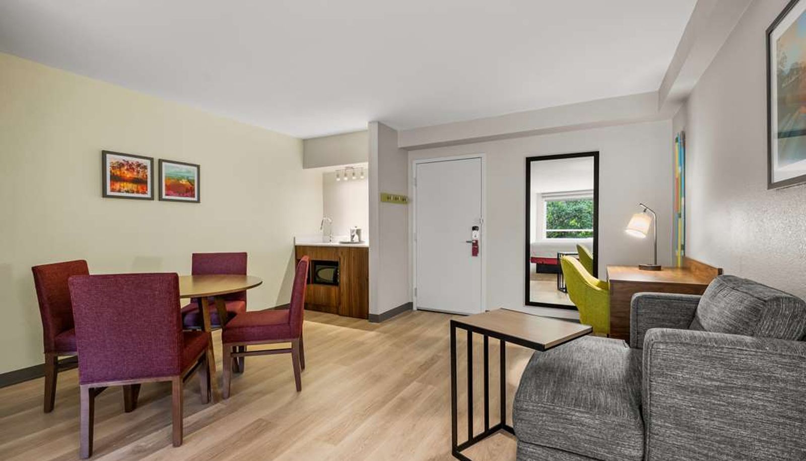 Camera - Hampton Inn by Hilton Weston Ft. Lauderdale