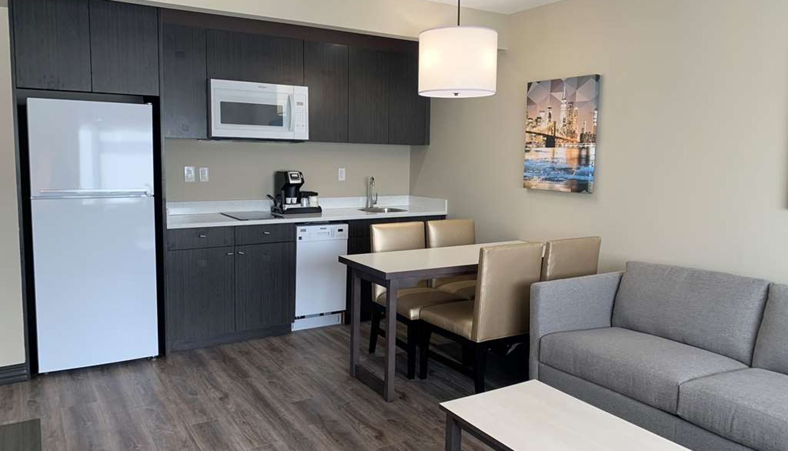 Suite - Best Western Plus Executive Residency Bronx