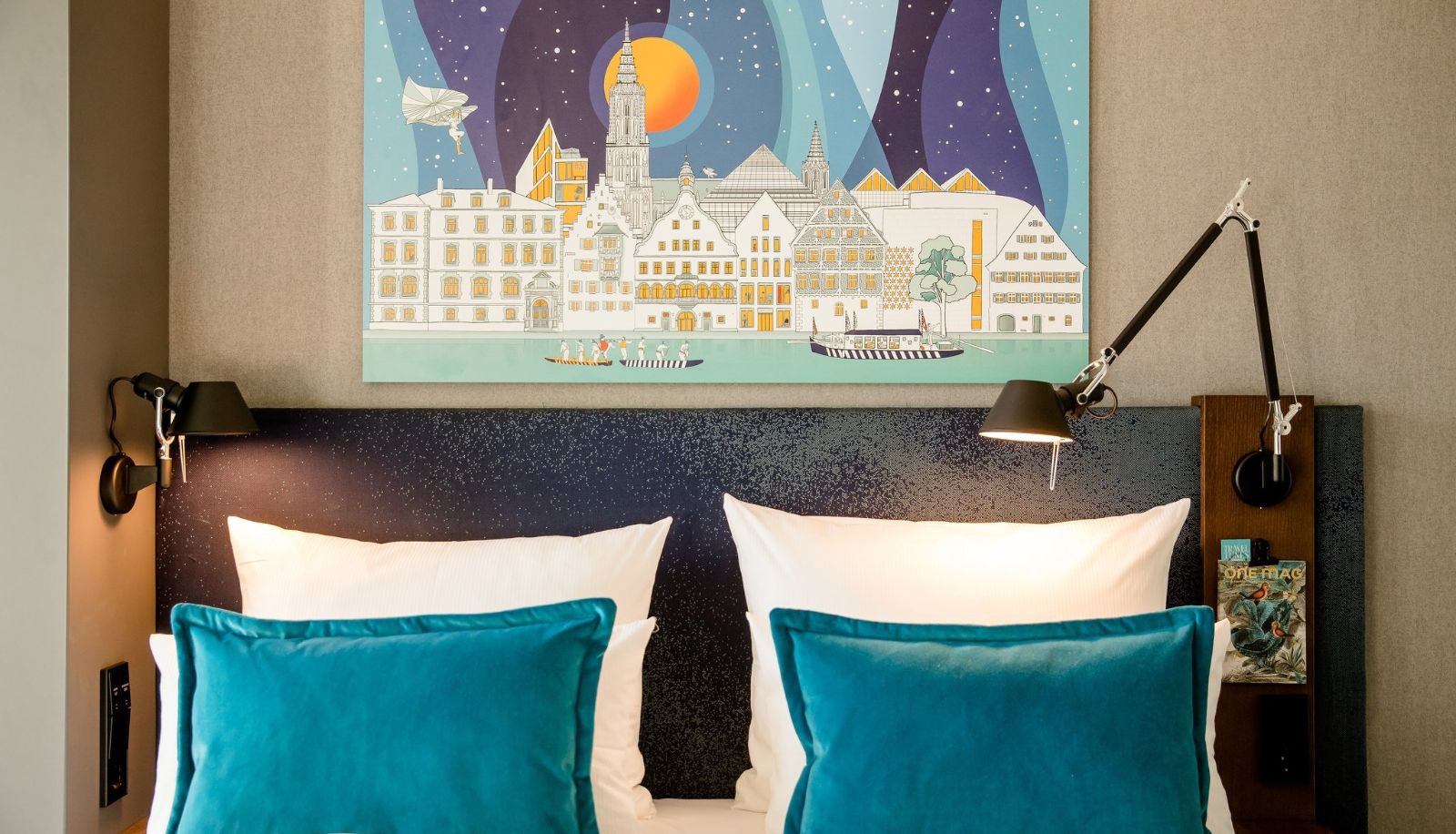 Room - Motel One Ulm