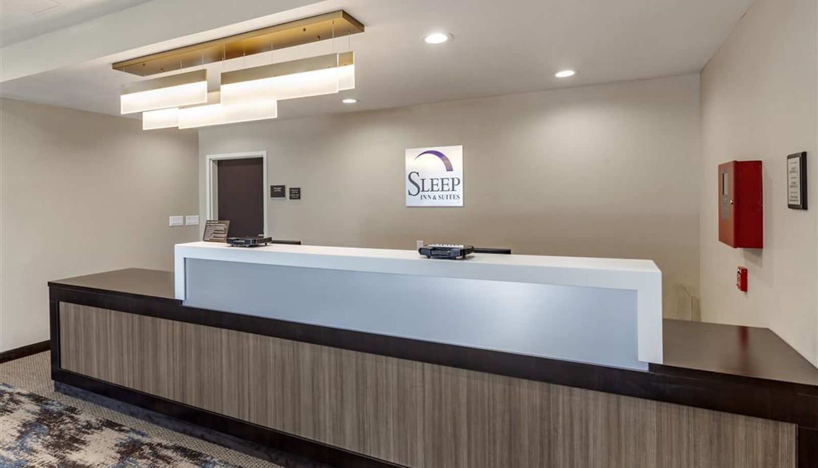 Hall - Sleep Inn & Suites Waller