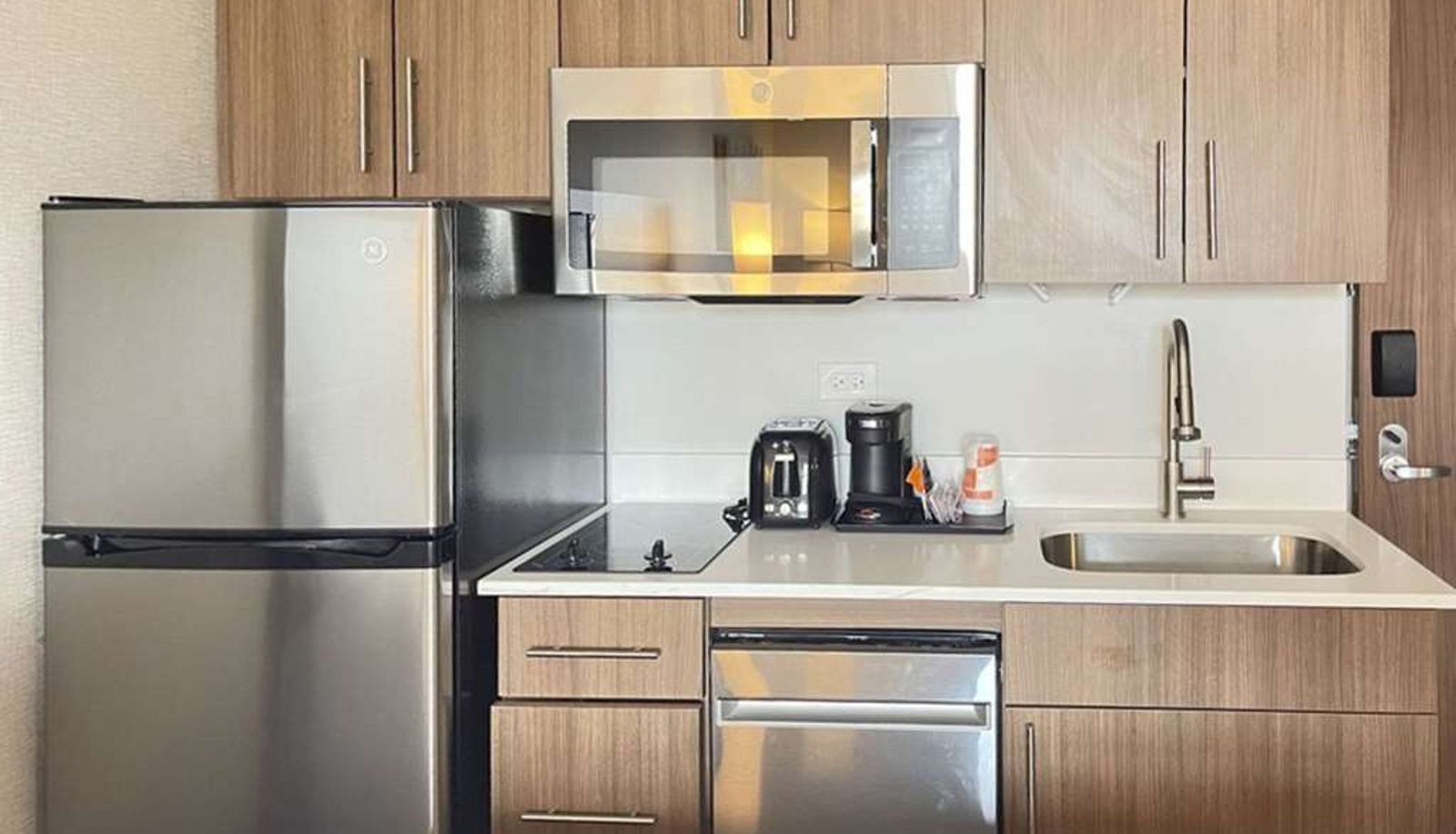 Room - MainStay Suites Oakbrook Terrace - Chicago