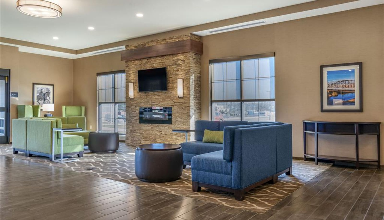 Hall - Comfort Suites Camp Hill-Harrisburg West