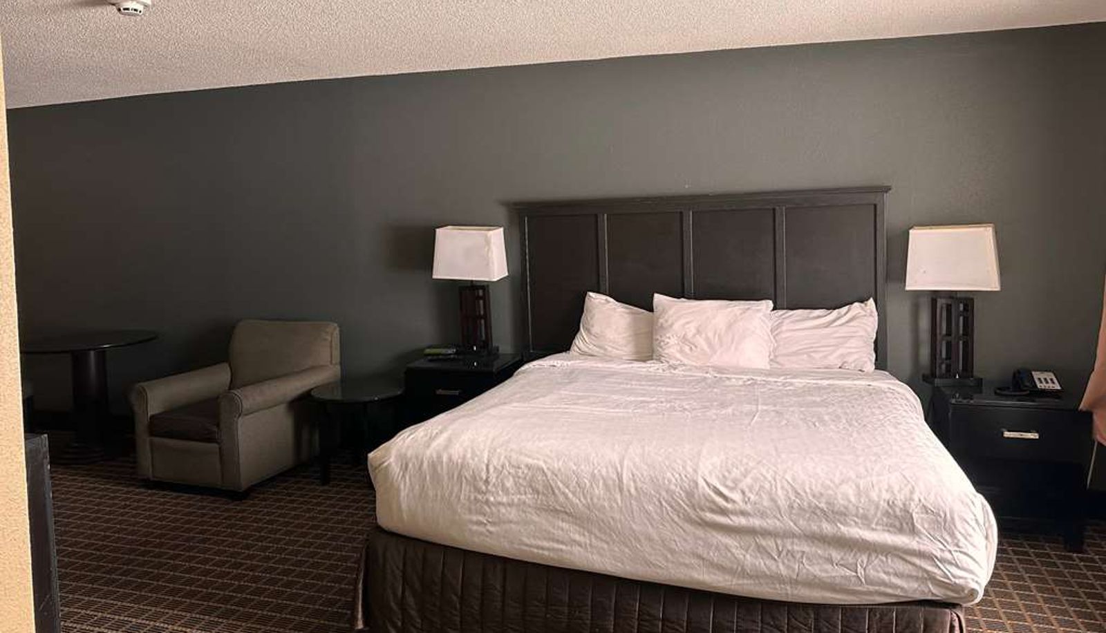 Kamer - Days Inn & Suites by Wyndham Norton Shores/Muskegon
