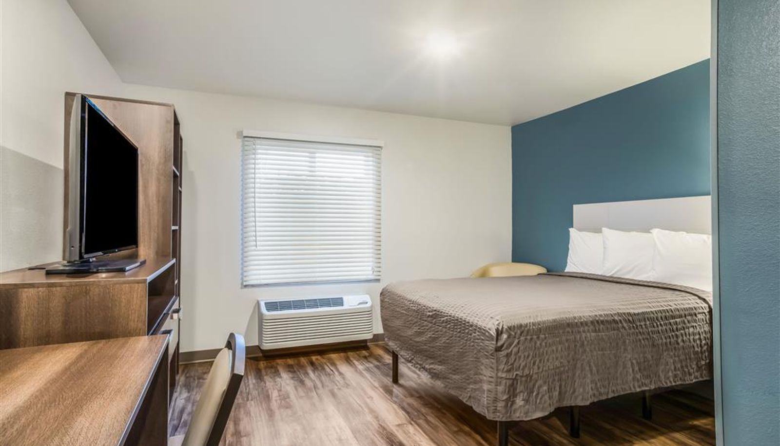 Camera - WoodSpring Suites Atlanta Newnan